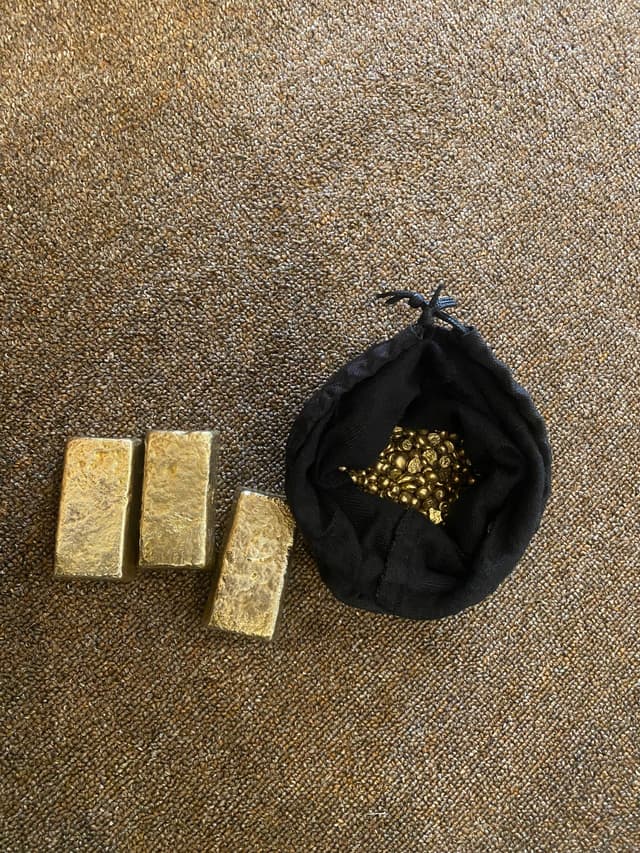 gold transaction case study